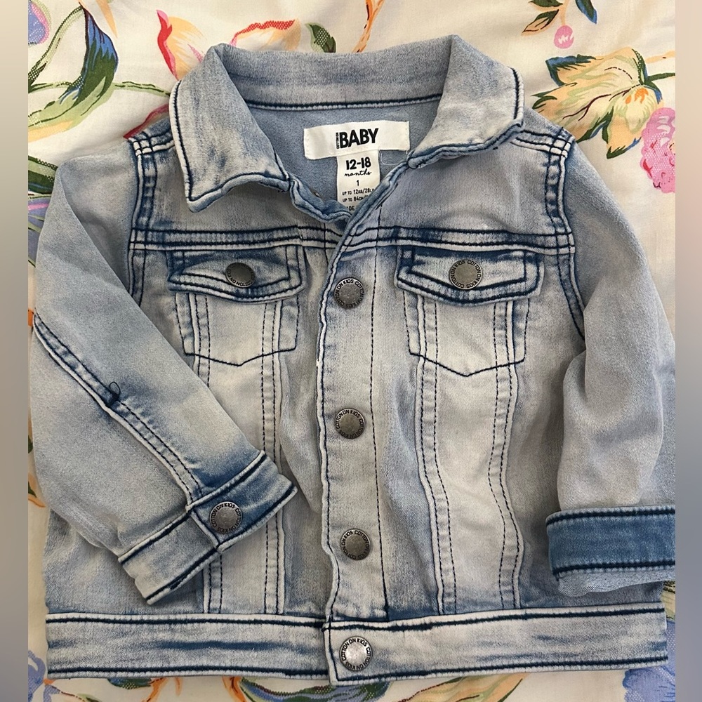 🔹Excellent Condition🔹 Cotton On Baby Unisex Denim Jacket. 12-18 months
